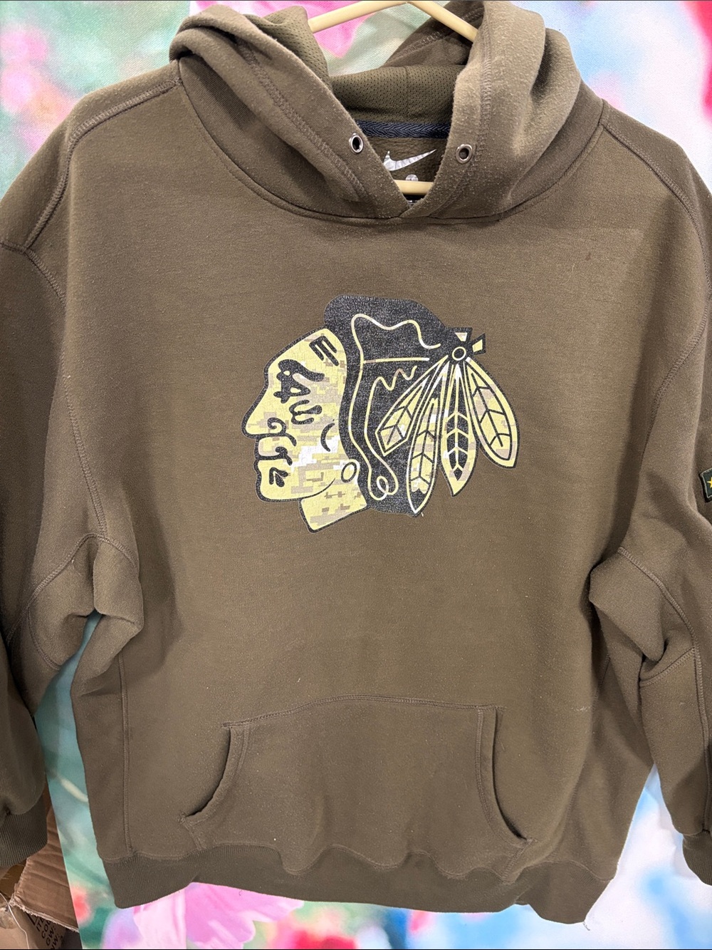 Nike Chicago Black Hawk Hockey Sweatshirt
